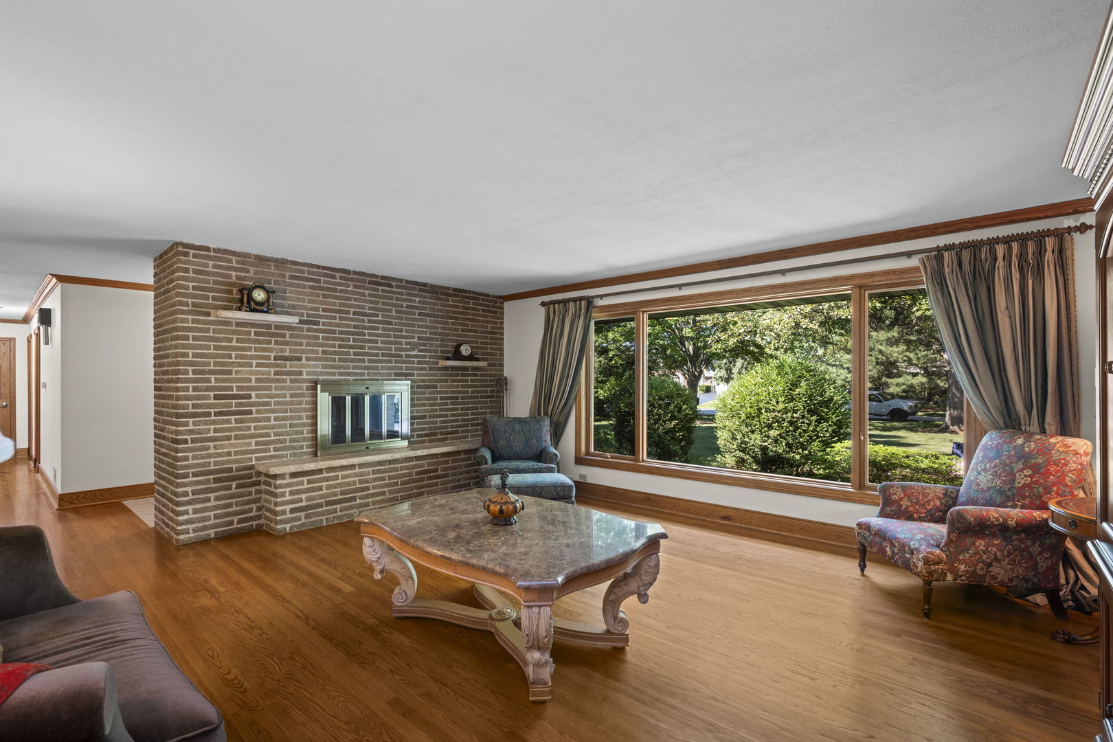 2285 Thorntree Lane Property Photo 4