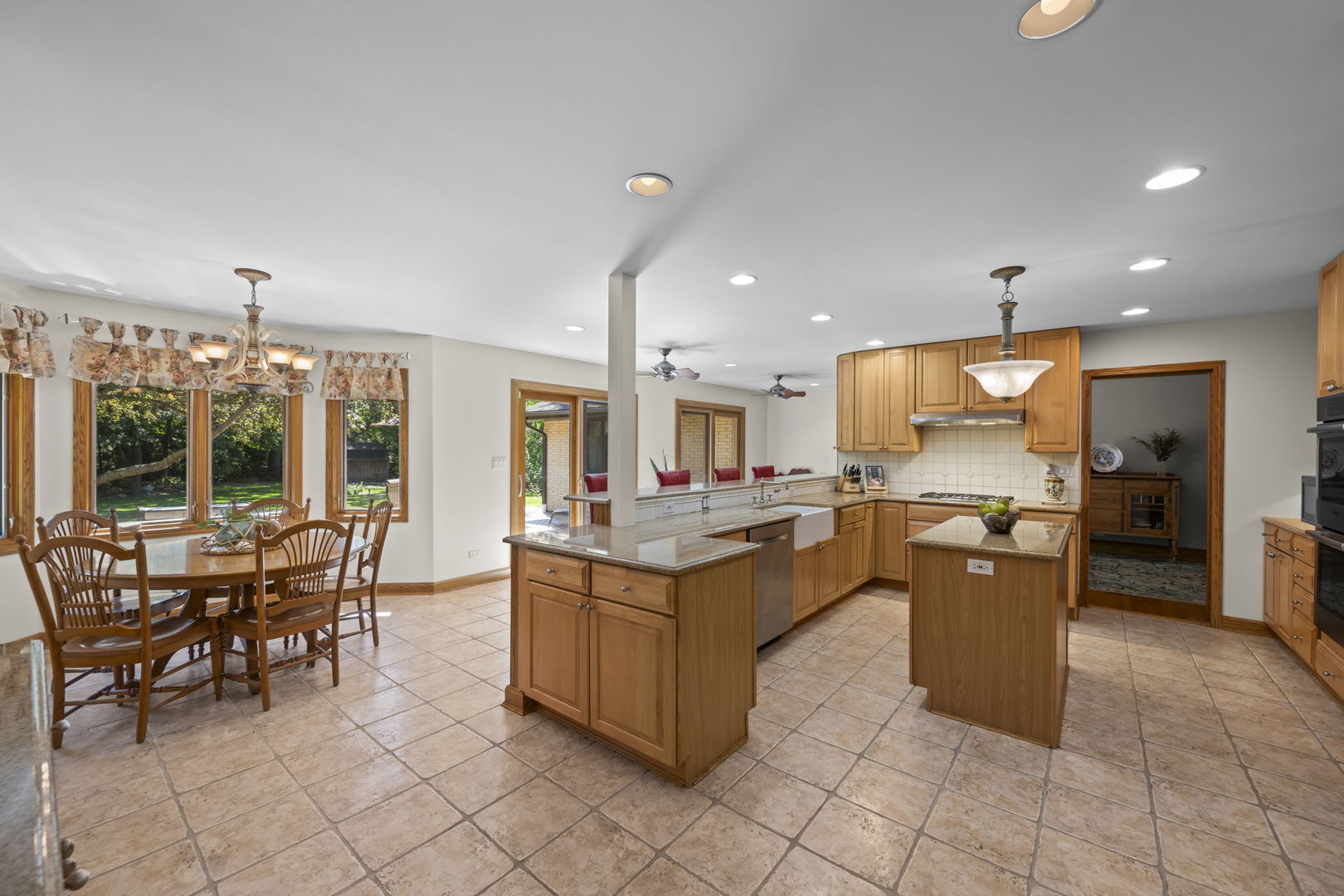 2285 Thorntree Lane Property Photo 15