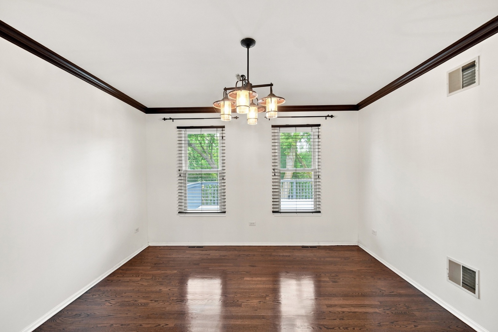 3985 Dorchester Avenue Property Photo 10