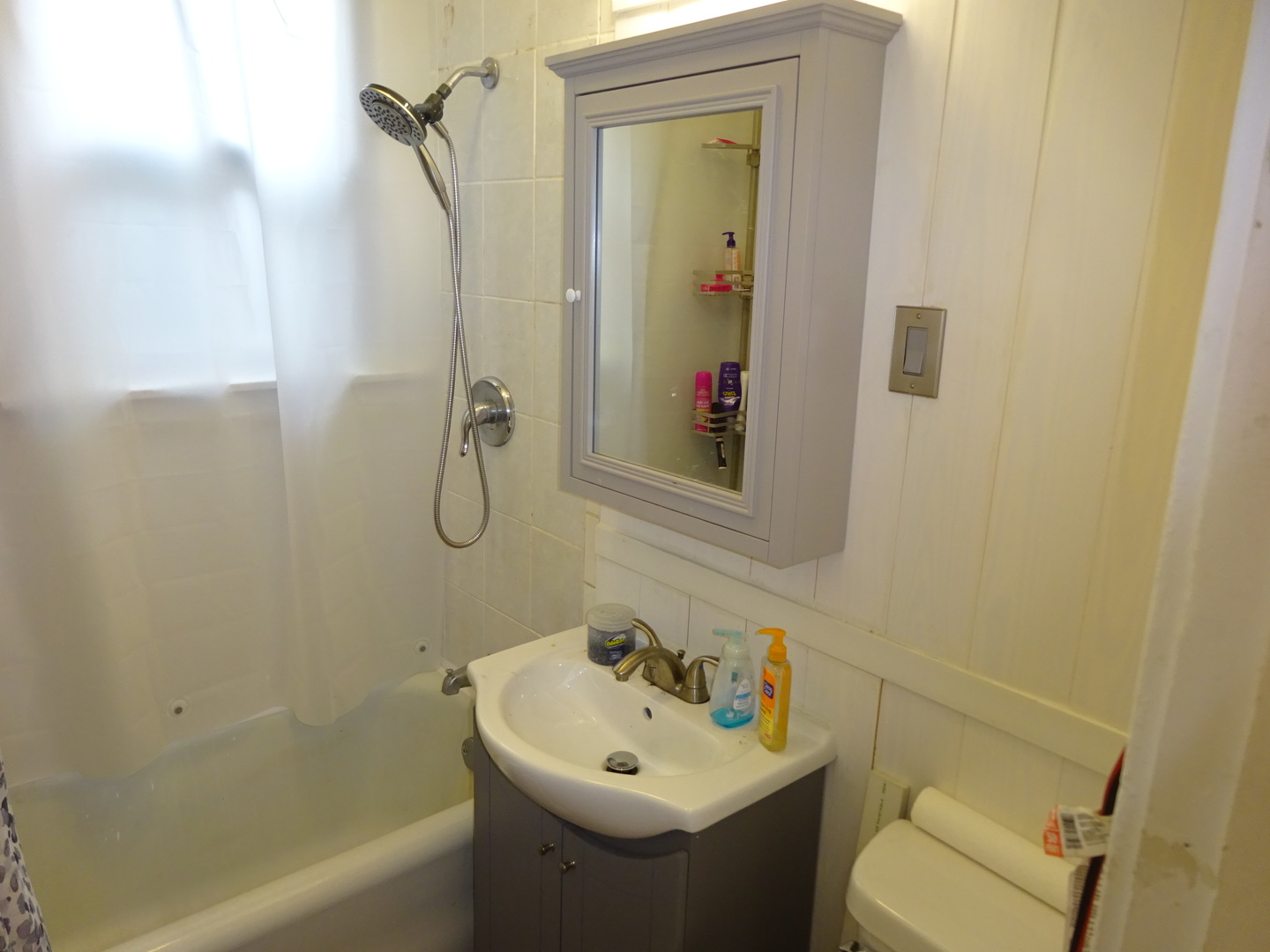 4353 N Lockwood Avenue Property Photo 11