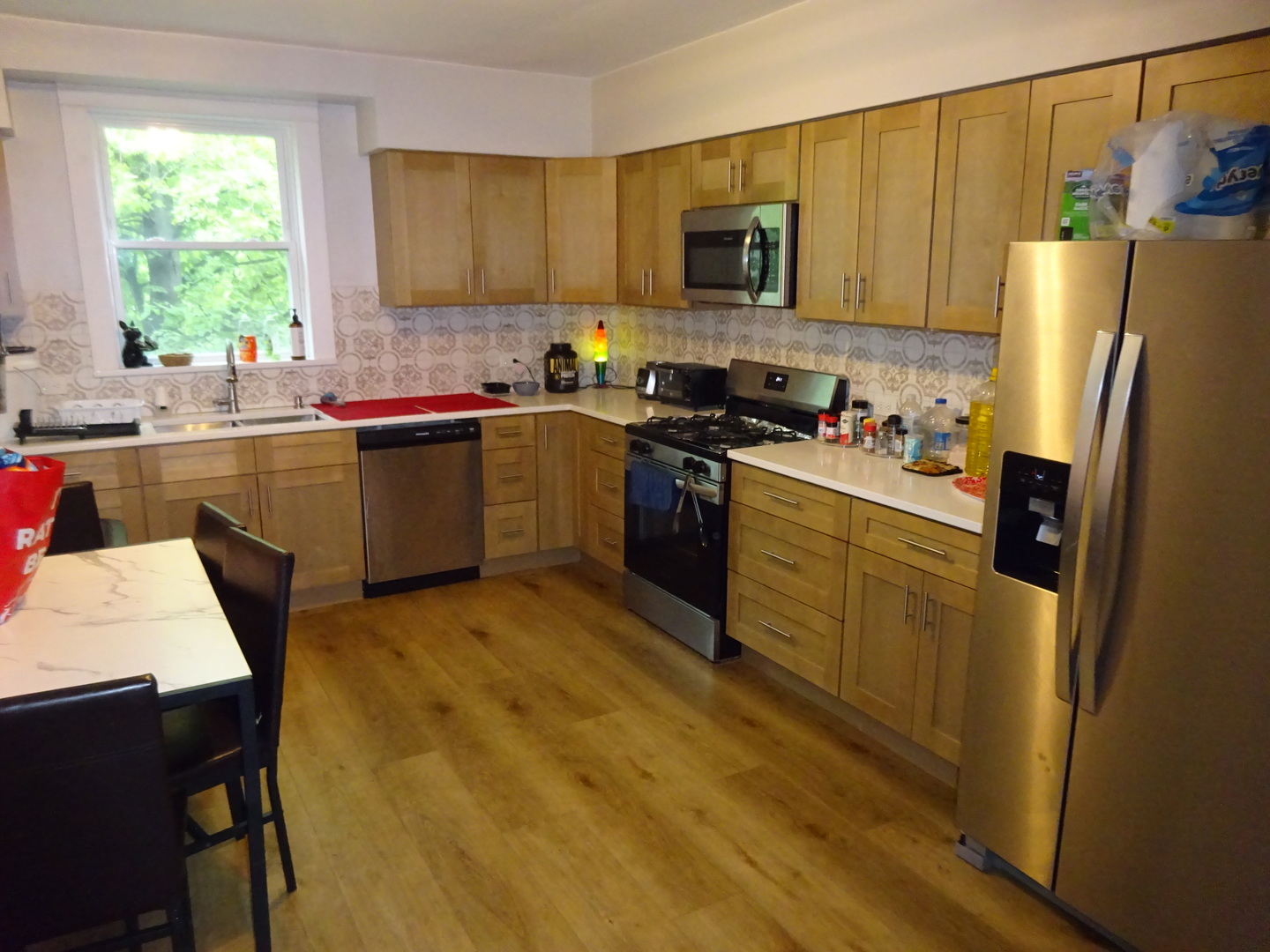 4353 N Lockwood Avenue Property Photo 12
