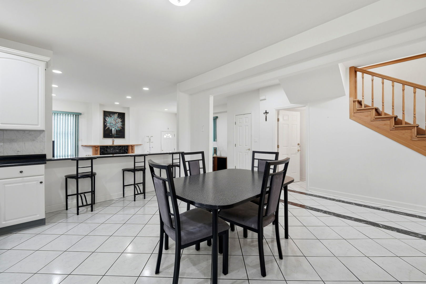 6916 W Forest Preserve Drive Property Photo 14