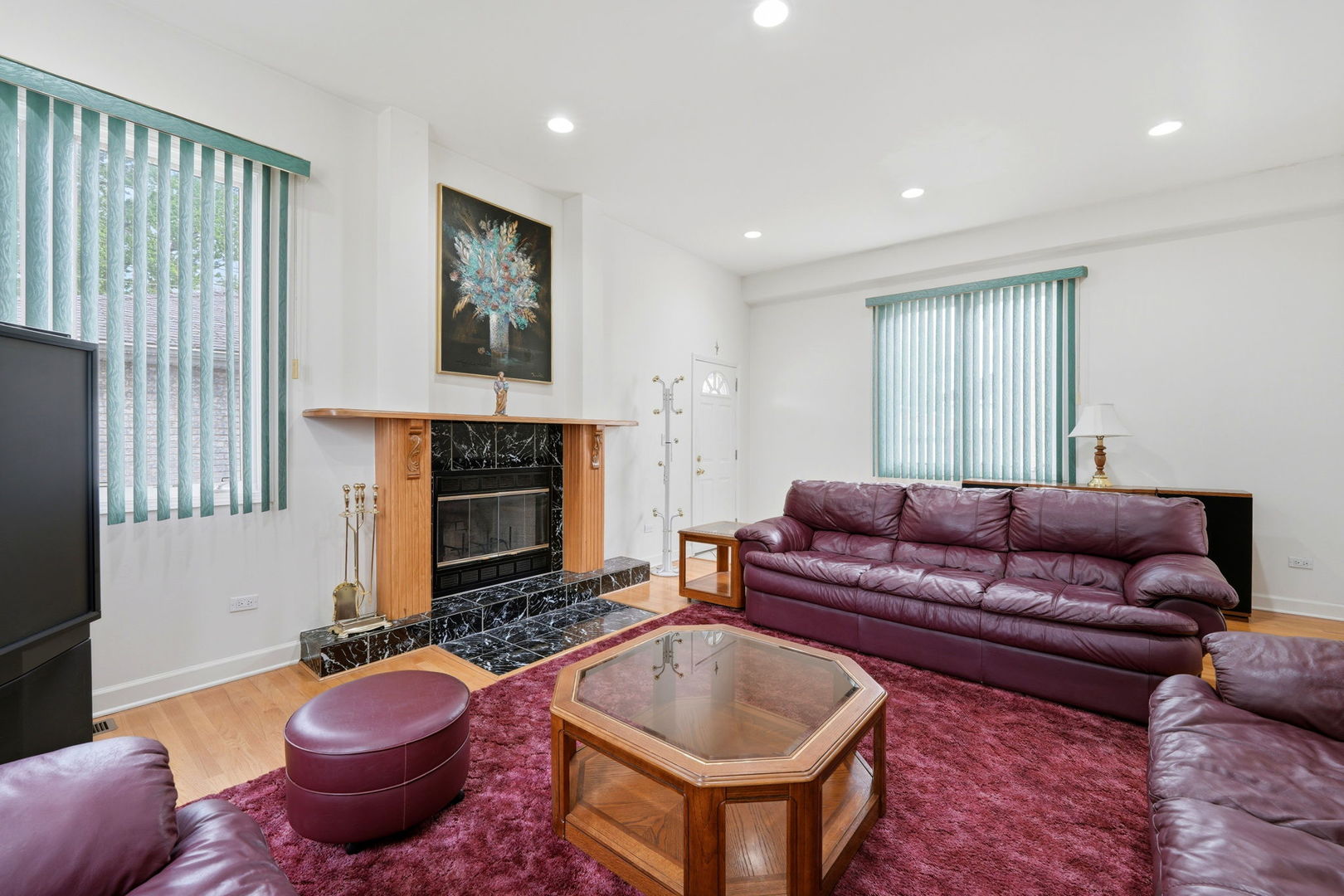 6916 W Forest Preserve Drive Property Photo 17