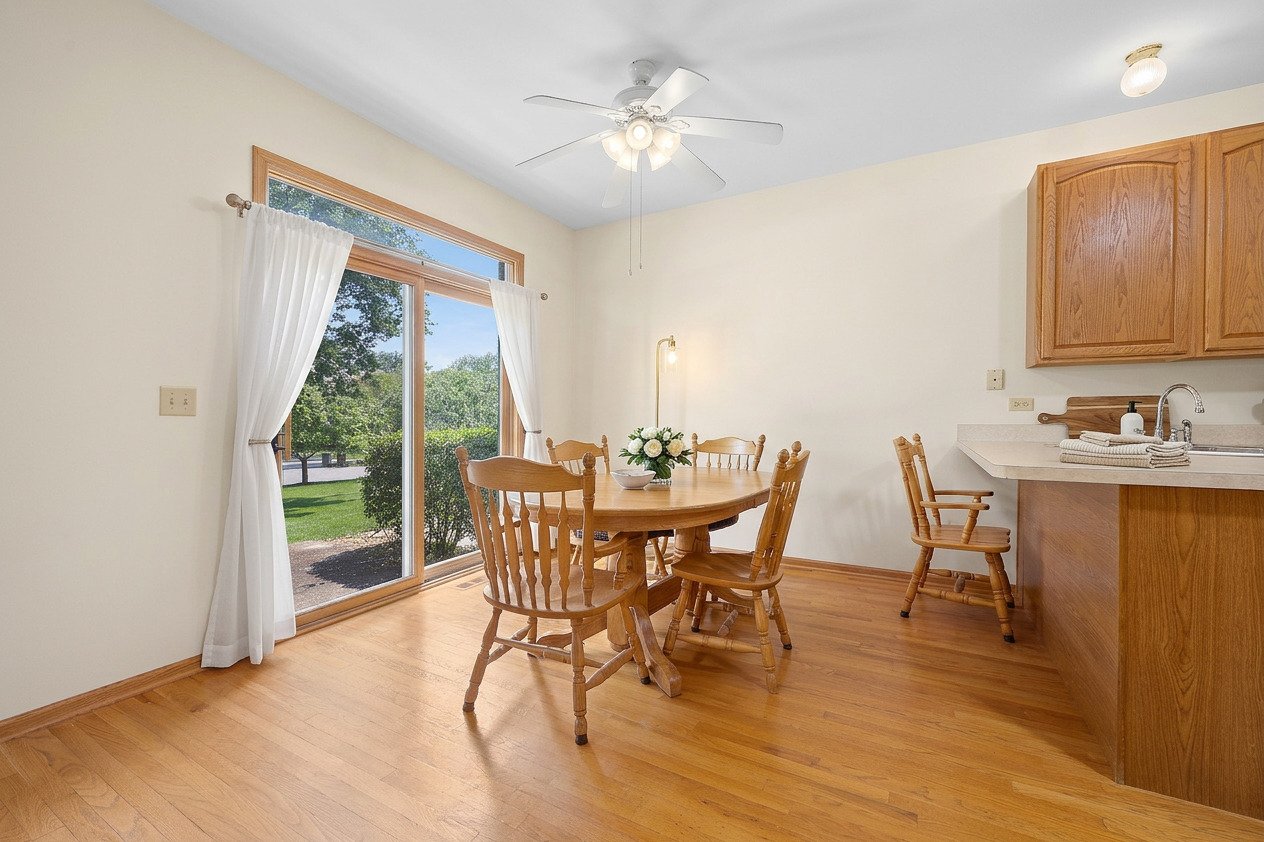 18717 Dove Avenue Property Photo 8