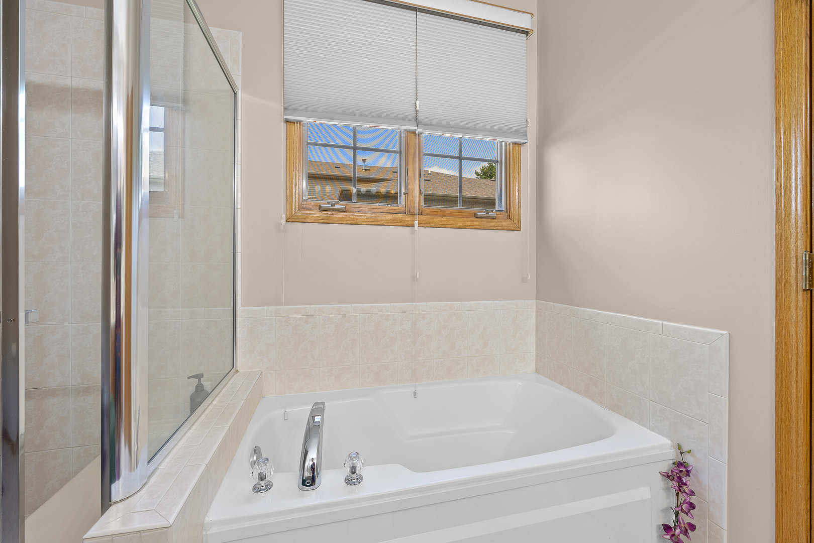 18717 Dove Avenue Property Photo 12