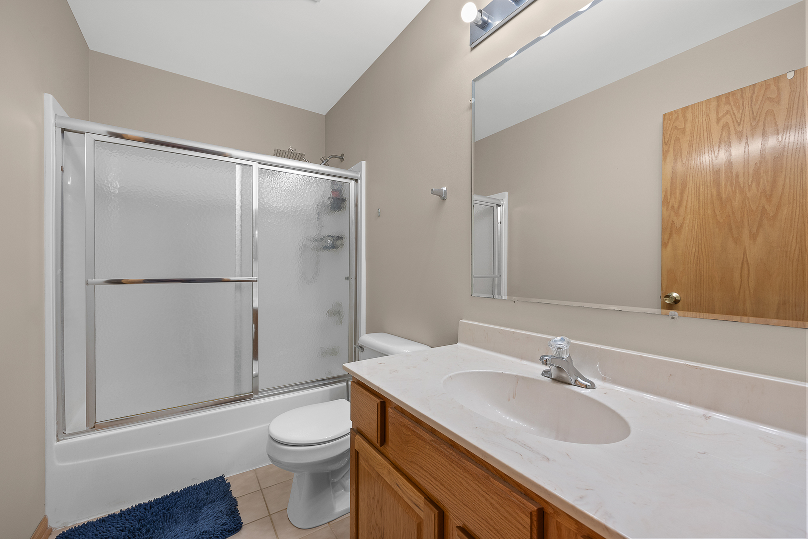 18717 Dove Avenue Property Photo 16