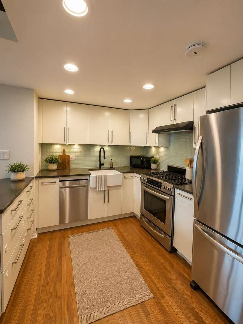 1250 W Fullerton Avenue 3a Property Photo 6