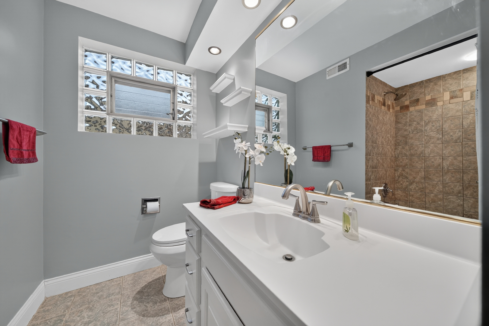 5024 N Austin Avenue 2e Property Photo 19
