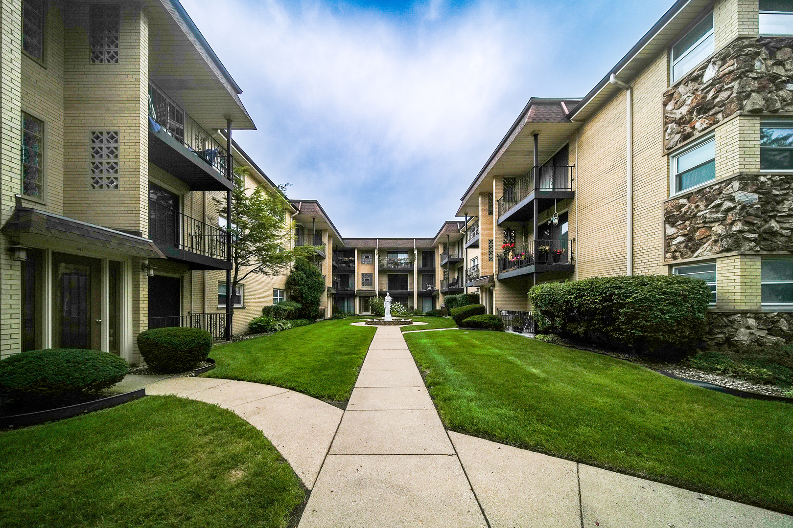 5024 N Austin Avenue 2e Property Photo 25