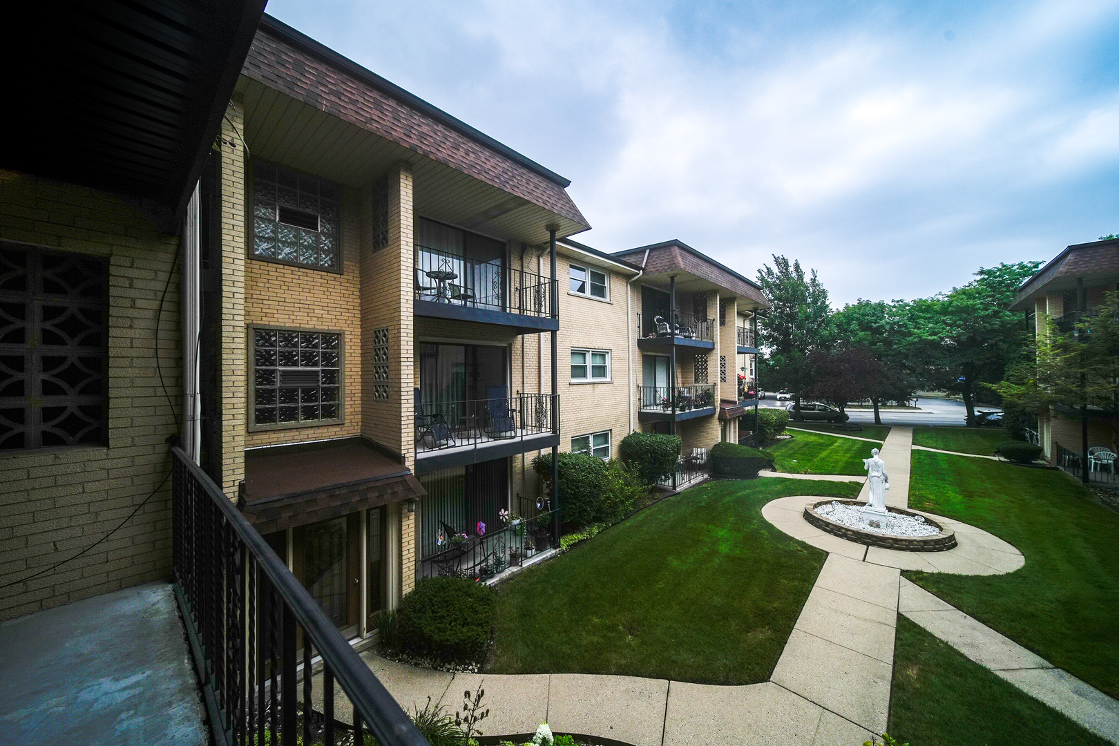 5024 N Austin Avenue 2e Property Photo 26