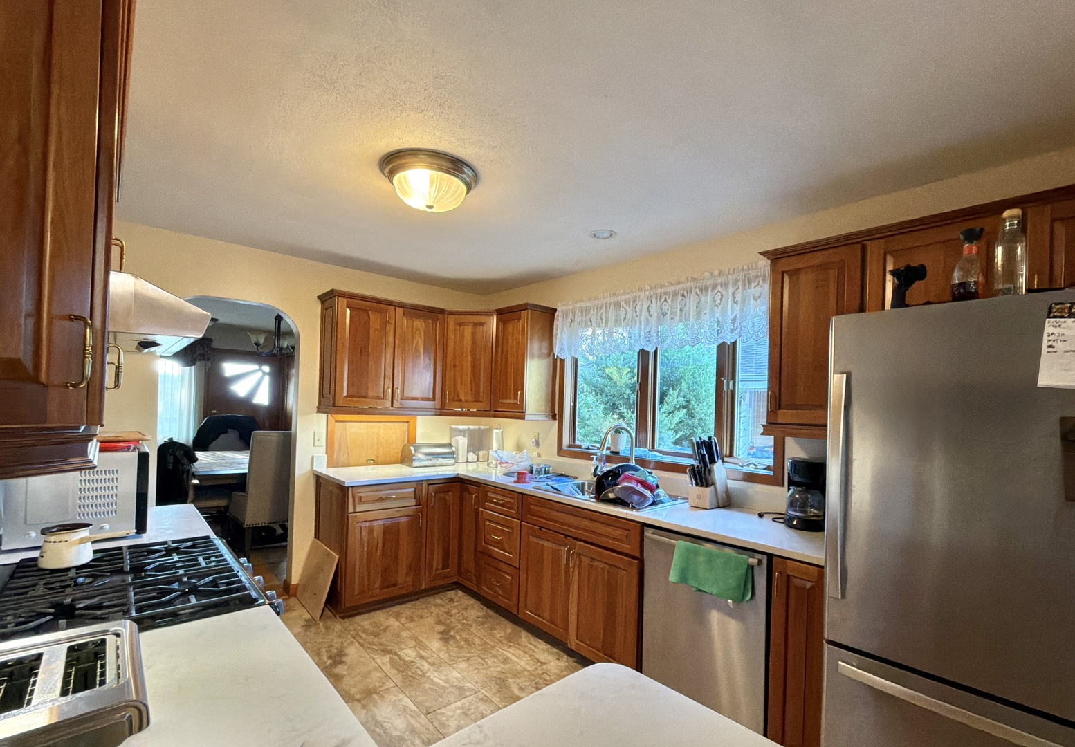 37235 N Hillside Drive Property Photo 5