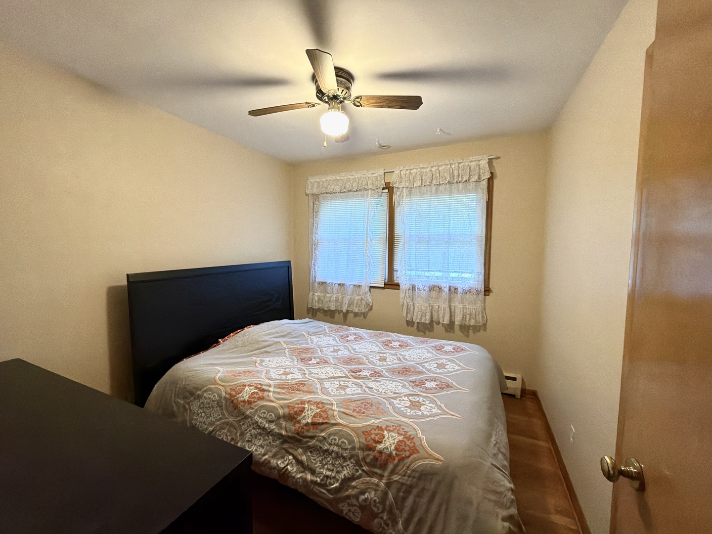 37235 N Hillside Drive Property Photo 10
