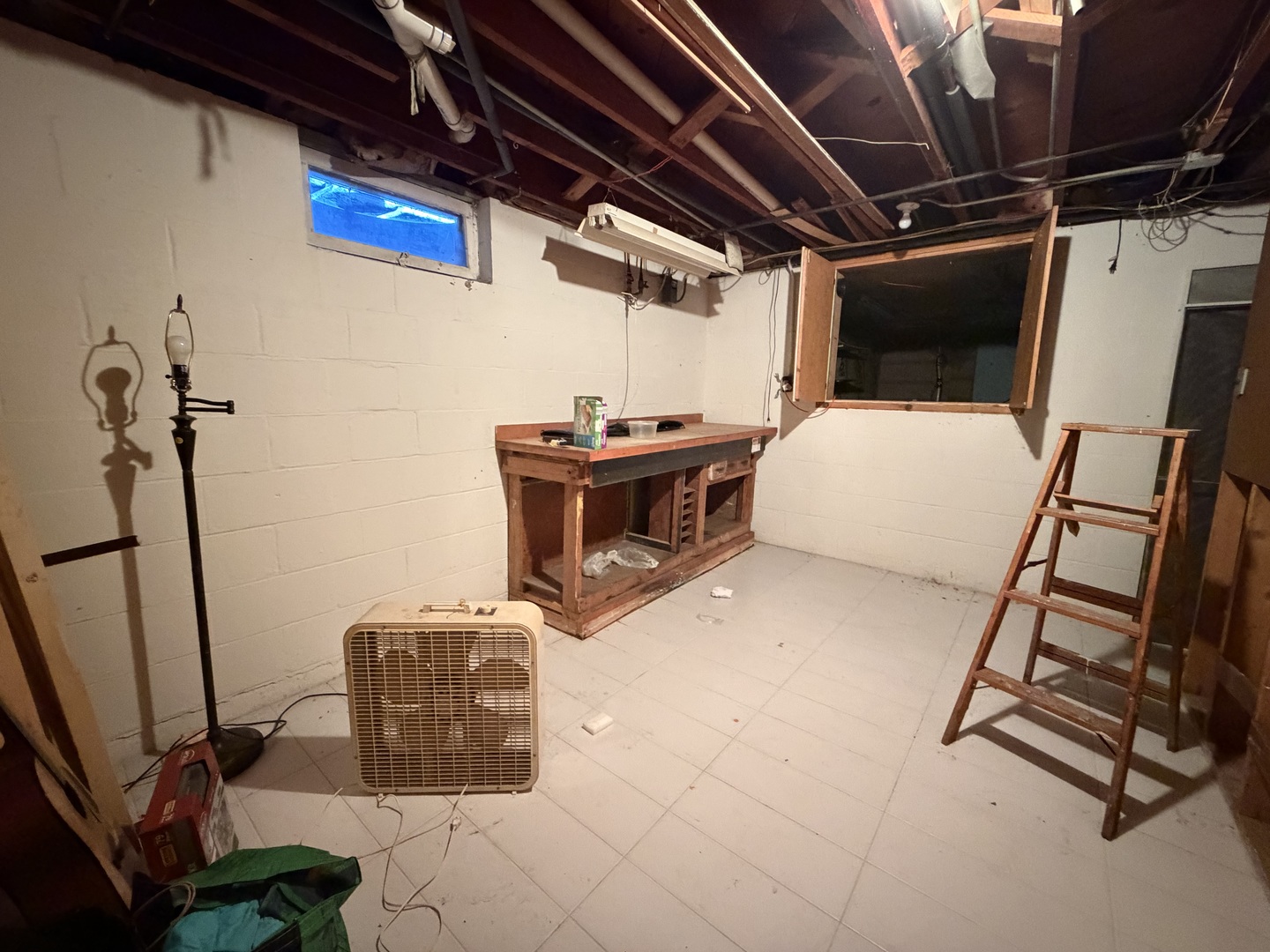 37235 N Hillside Drive Property Photo 17