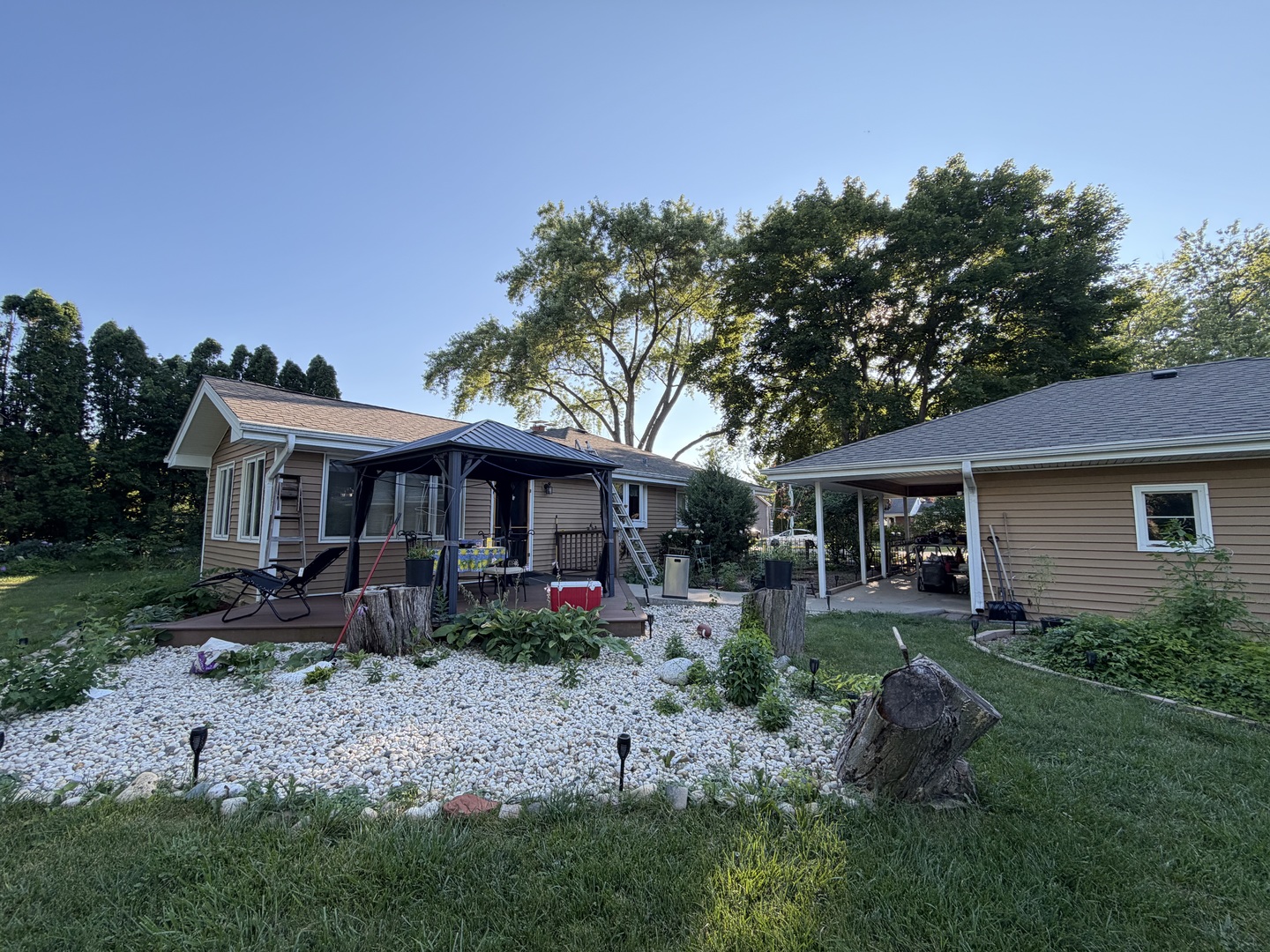 37235 N Hillside Drive Property Photo 21