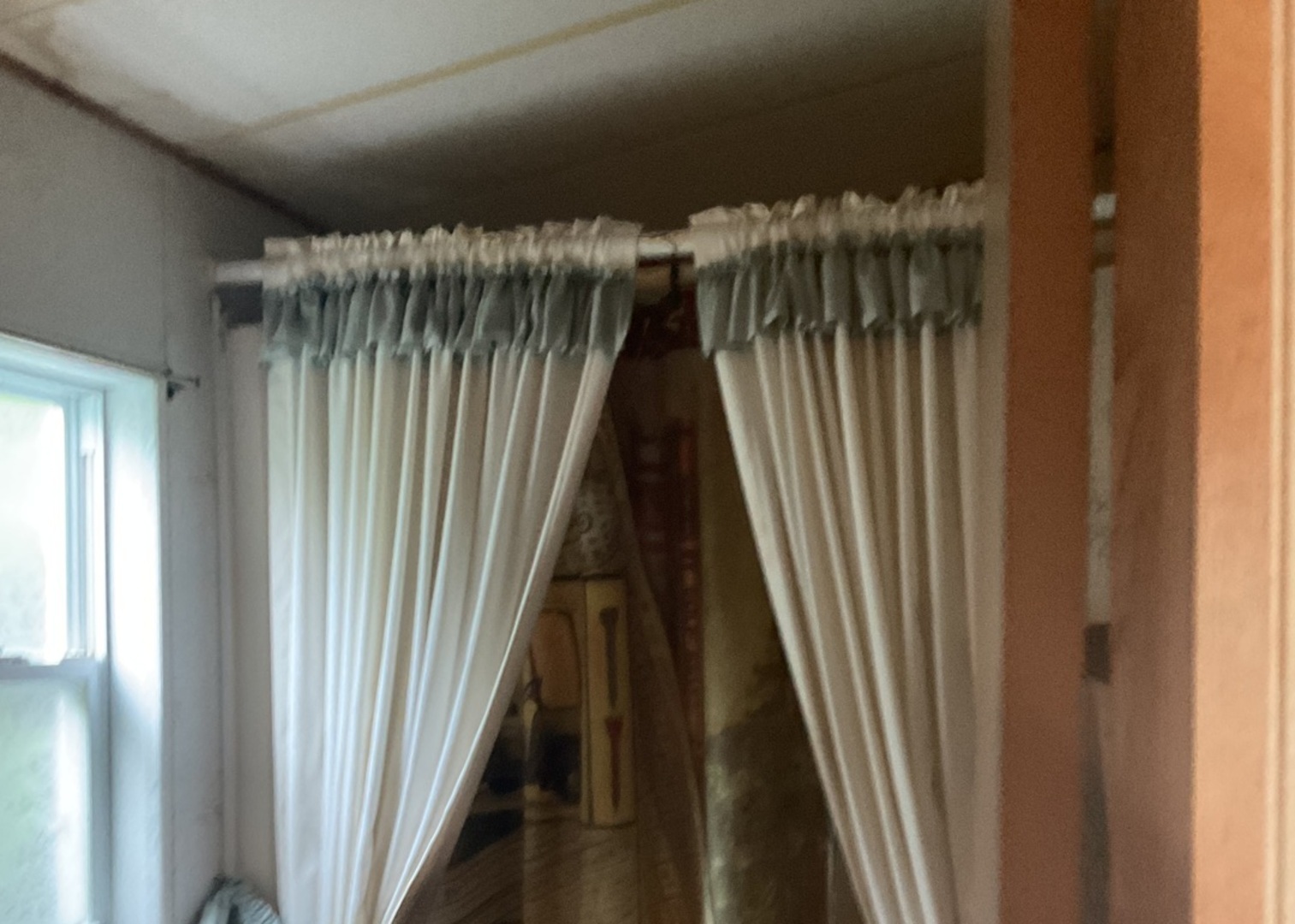 184 Windward Property Photo 8