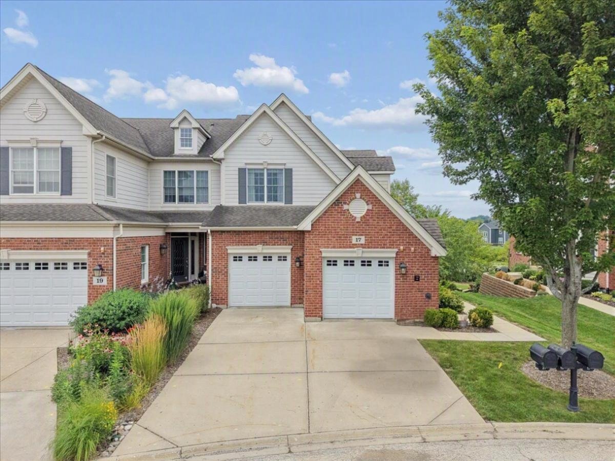 17 Harborside Way Property Photo 1