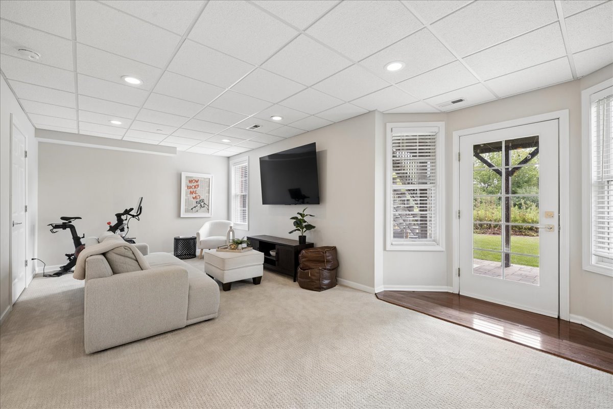 17 Harborside Way Property Photo 17