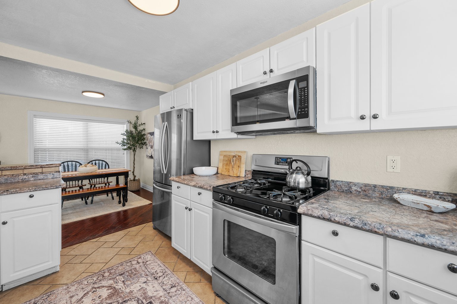 2406 18th Avenue Property Photo 8