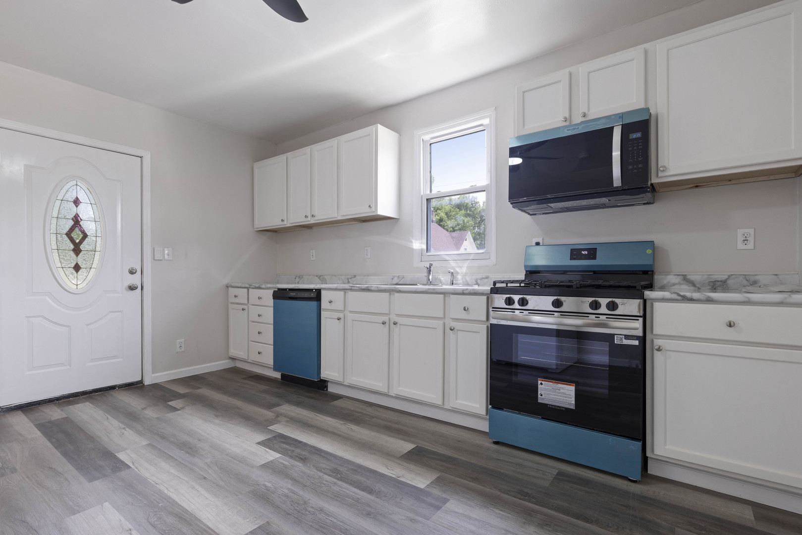 135 S 8th Street Property Photo 4