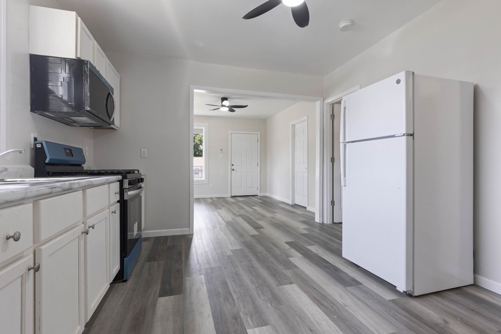 135 S 8th Street Property Photo 5