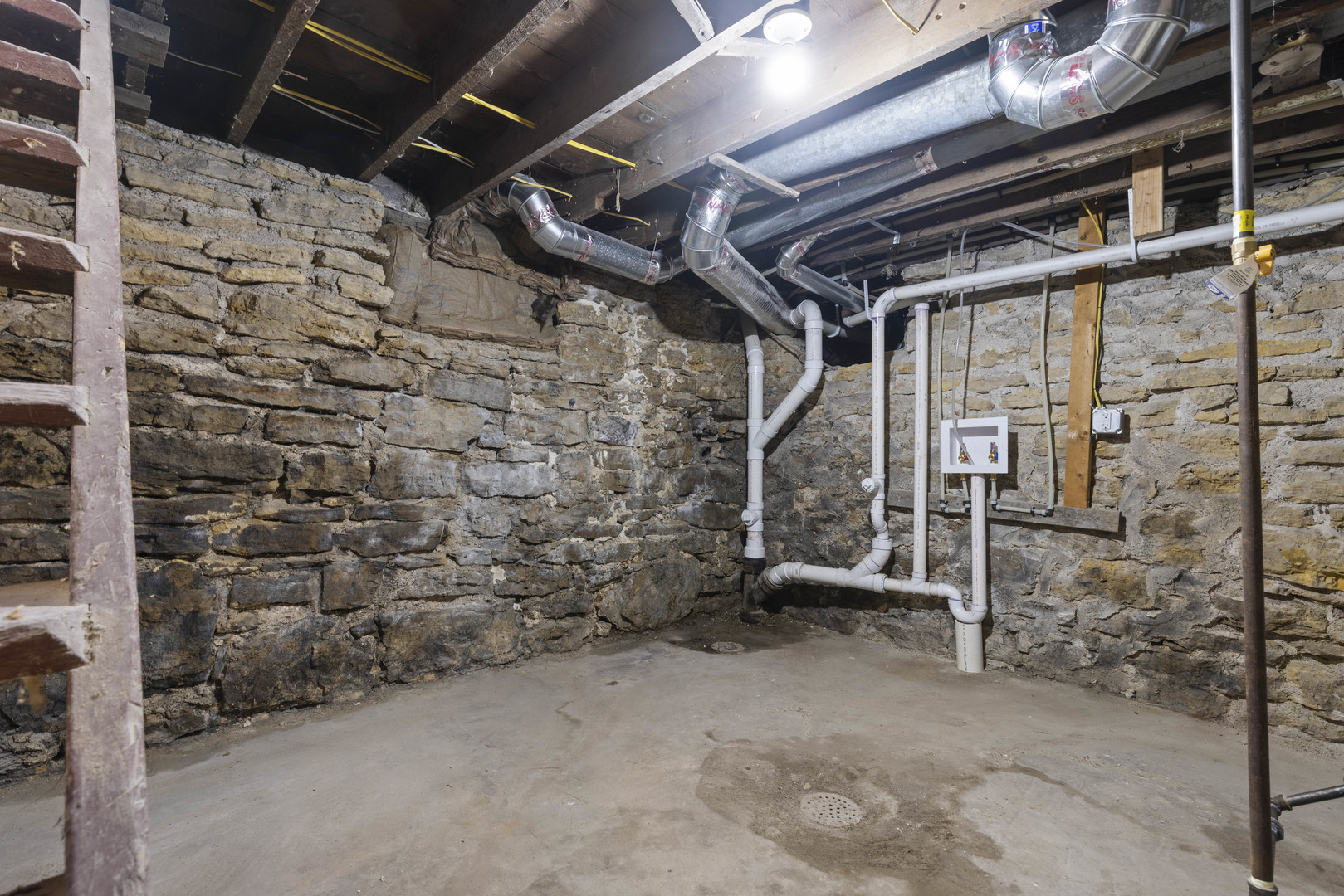 135 S 8th Street Property Photo 21