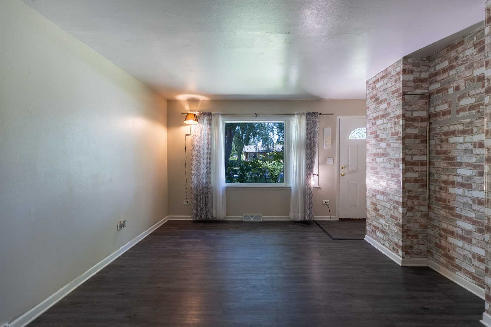 2207 Carmel Boulevard Property Photo 4