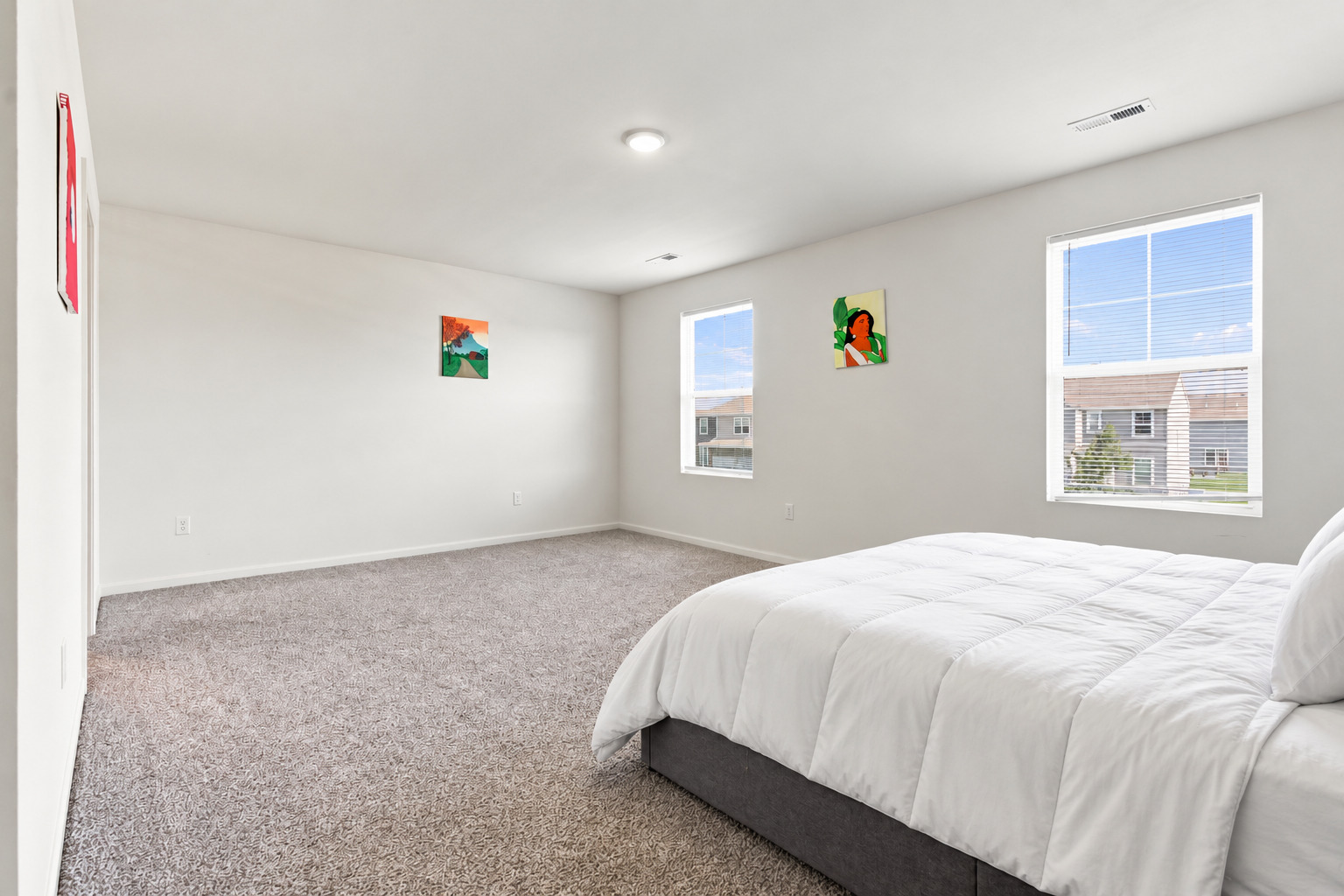 2642 Seeley Street Property Photo 14