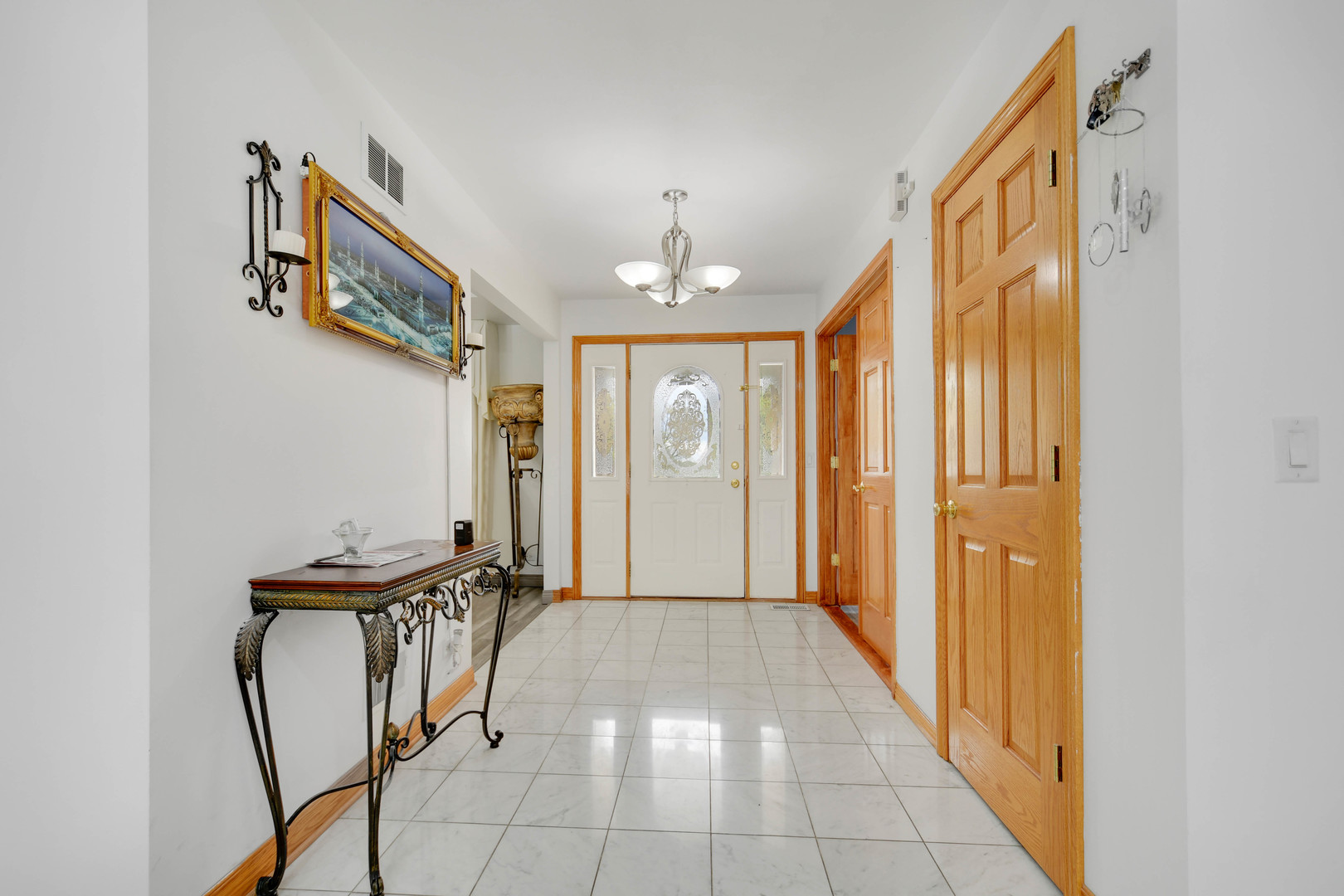 14650 Lamon Avenue Property Photo 3