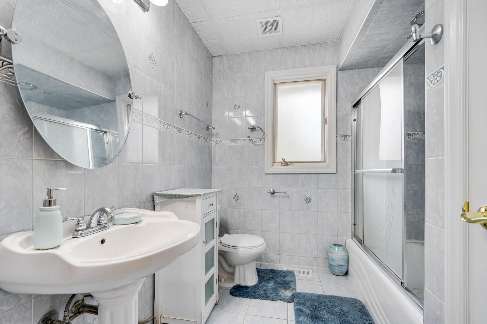14650 Lamon Avenue Property Photo 24