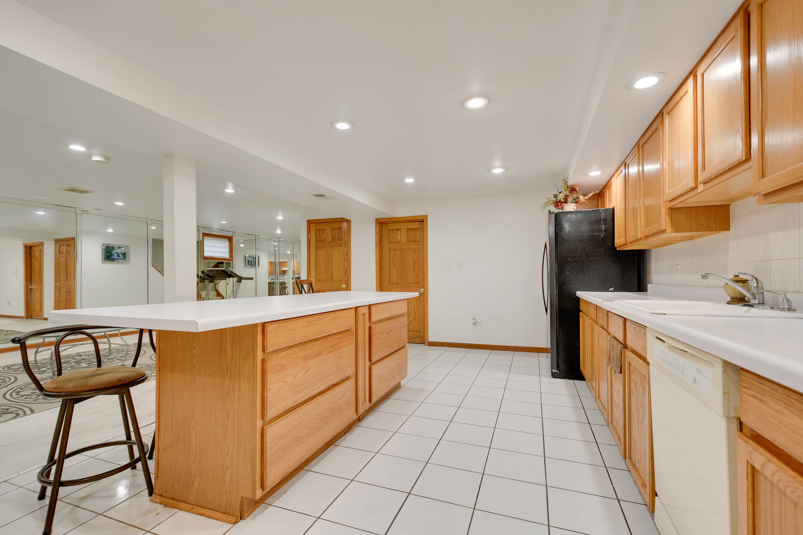 14650 Lamon Avenue Property Photo 30