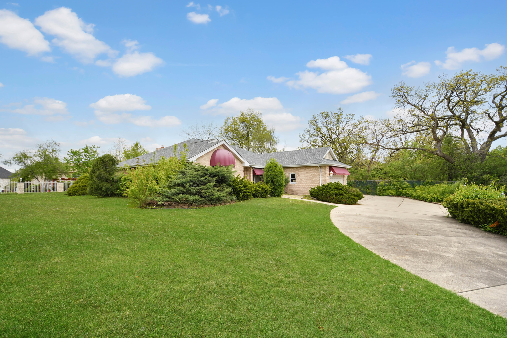 14650 Lamon Avenue Property Photo 35