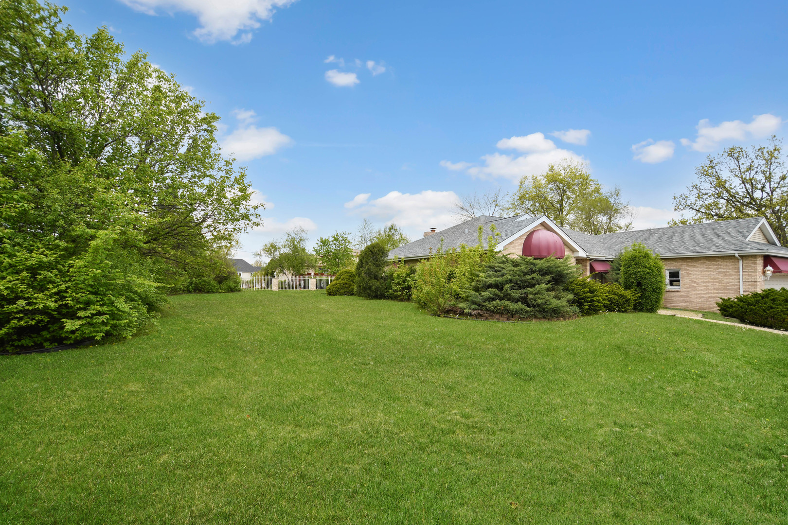 14650 Lamon Avenue Property Photo 42