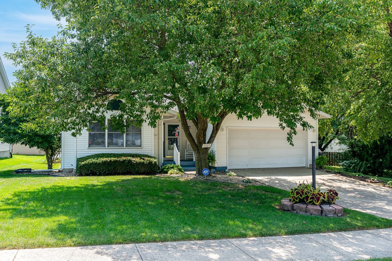 3305 W 66th Street Property Photo 24