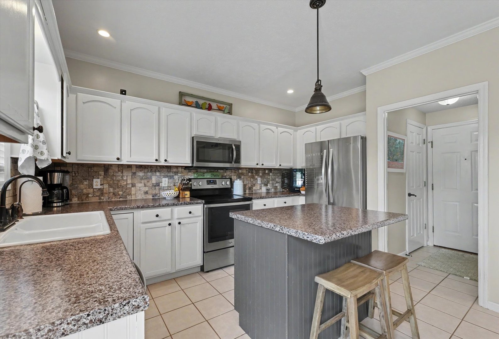 1103 Birkdale Drive Property Photo 13