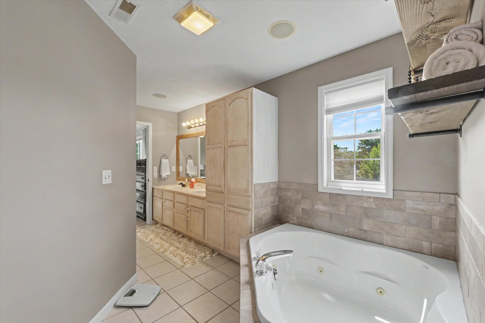 1103 Birkdale Drive Property Photo 33