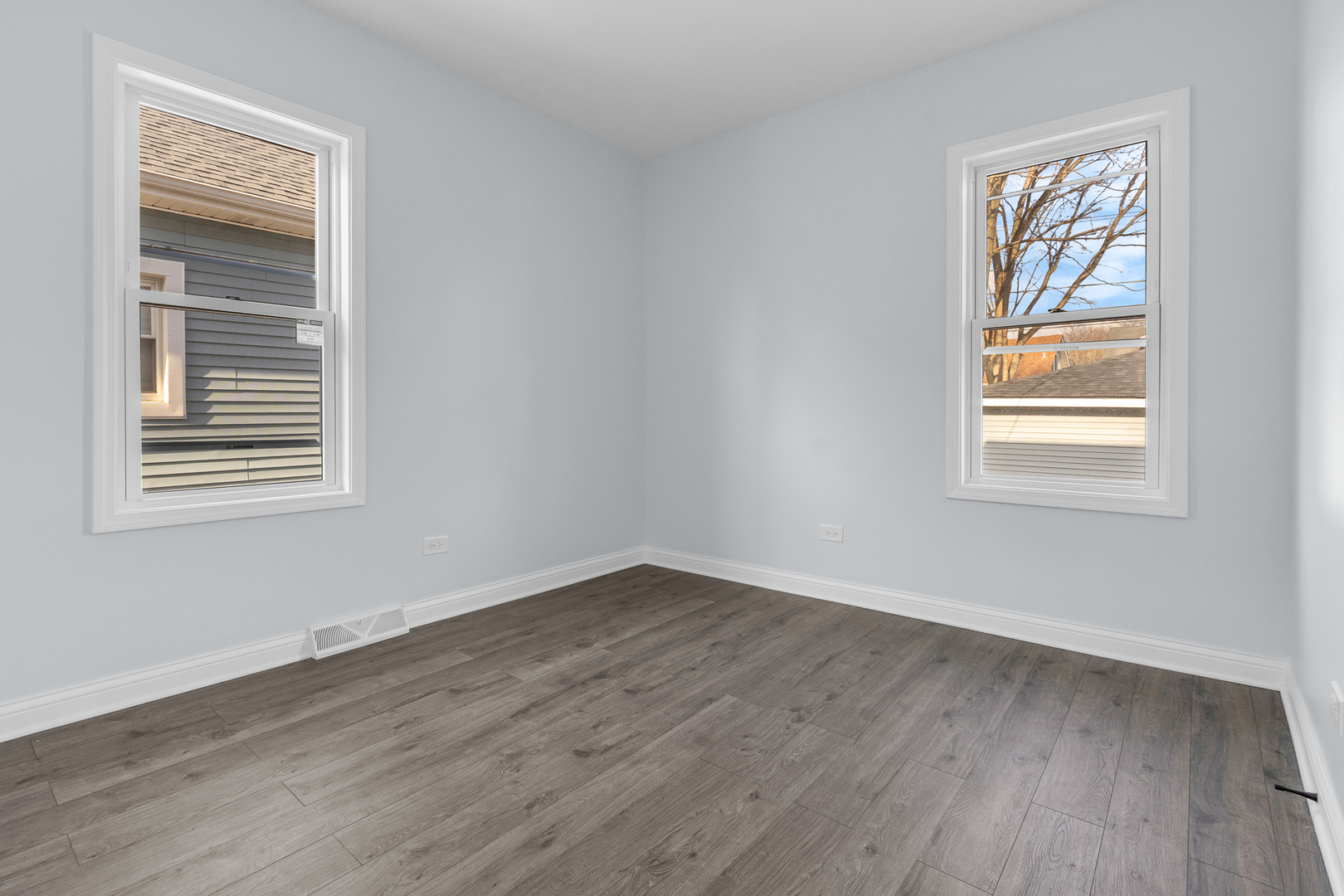 15313 Marshfield Avenue Property Photo 12