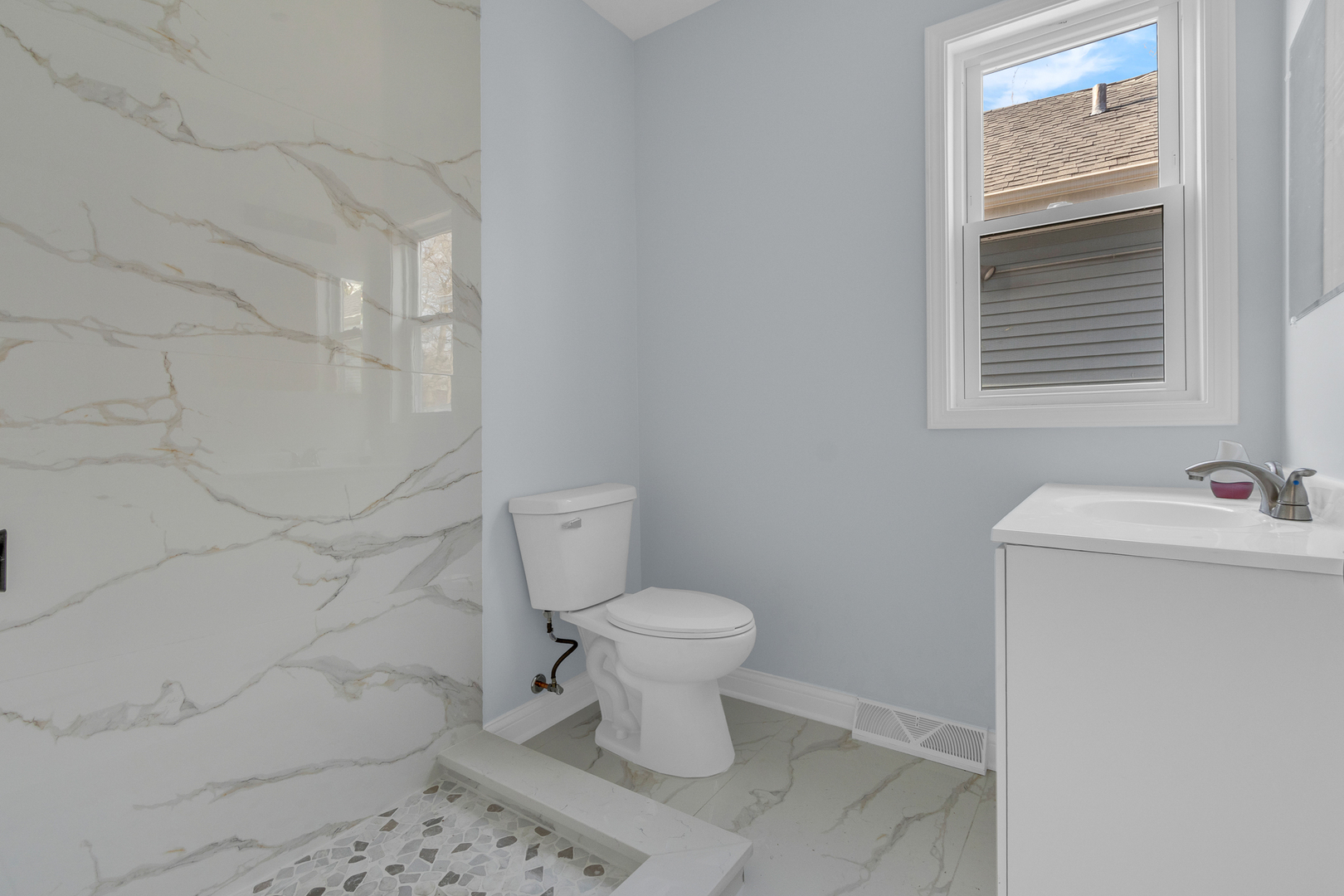 15313 Marshfield Avenue Property Photo 13
