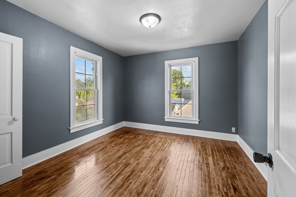 226 S Park Street Property Photo 18