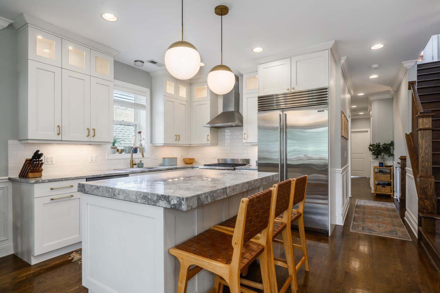 2019 N Racine Avenue 3 Property Photo 8