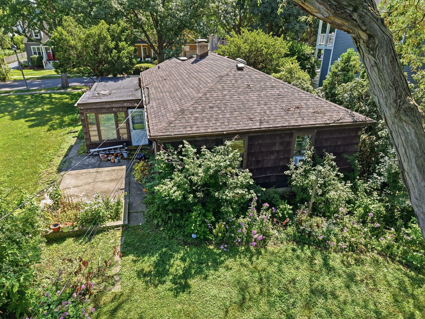 416 S Fairview Avenue Property Photo 21