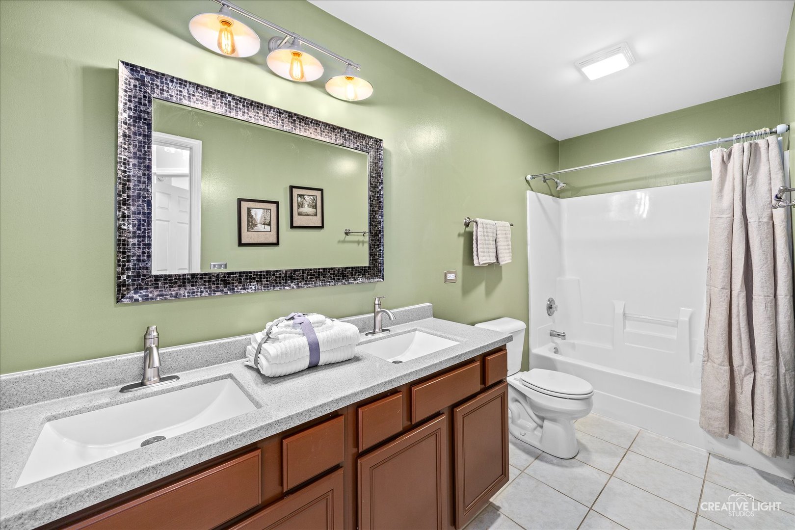 3825 Deville Lane Property Photo 24