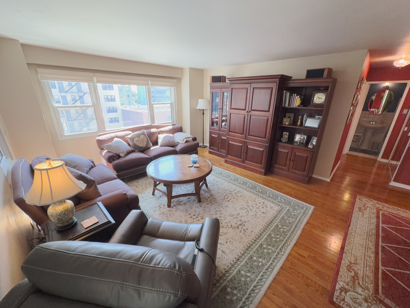 2909 N Sheridan Road 602 Property Photo 7