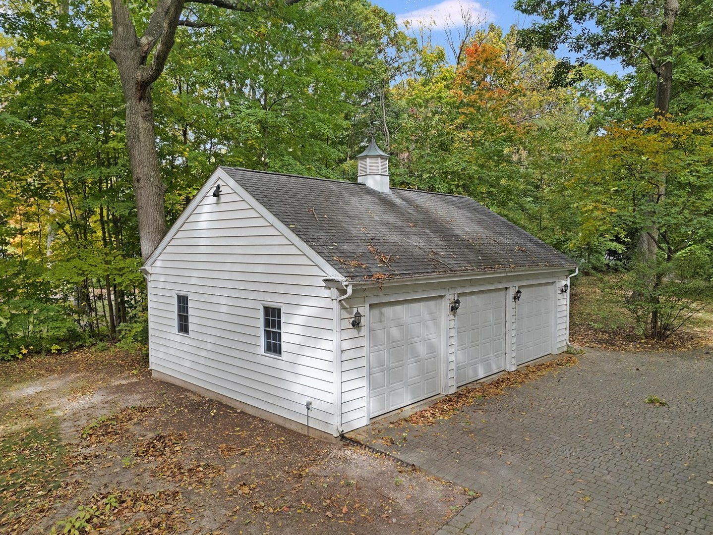 1850 N Mulford Road Property Photo 43