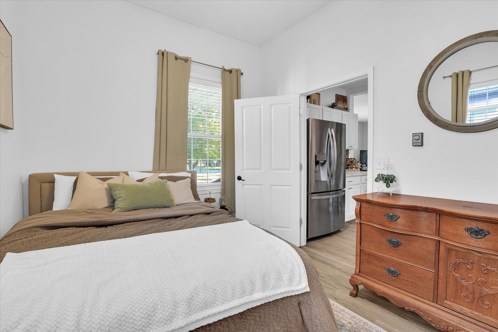 200 E Houghton Street Property Photo 33