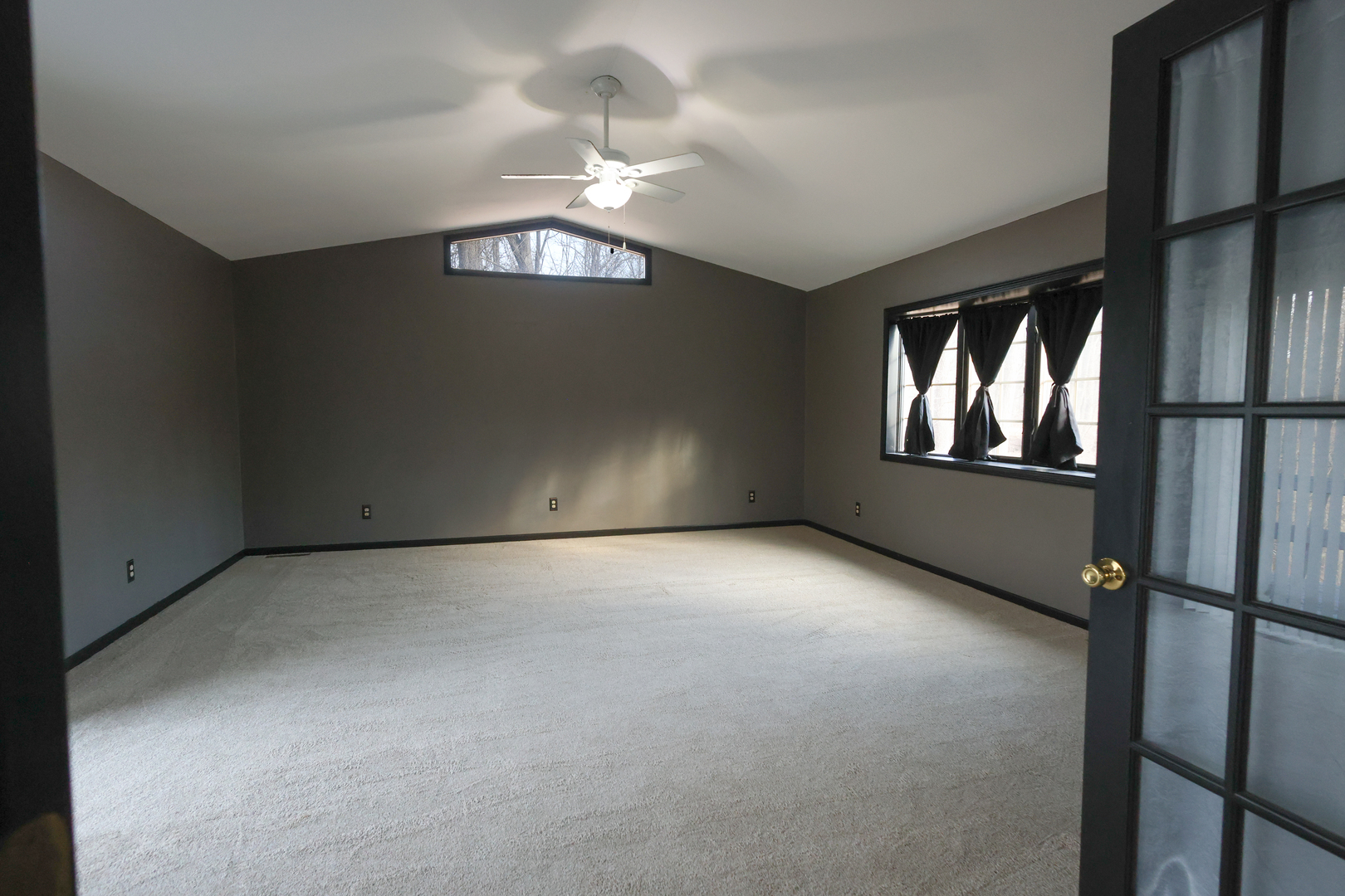 55 Fair Oaks Drive Property Photo 15