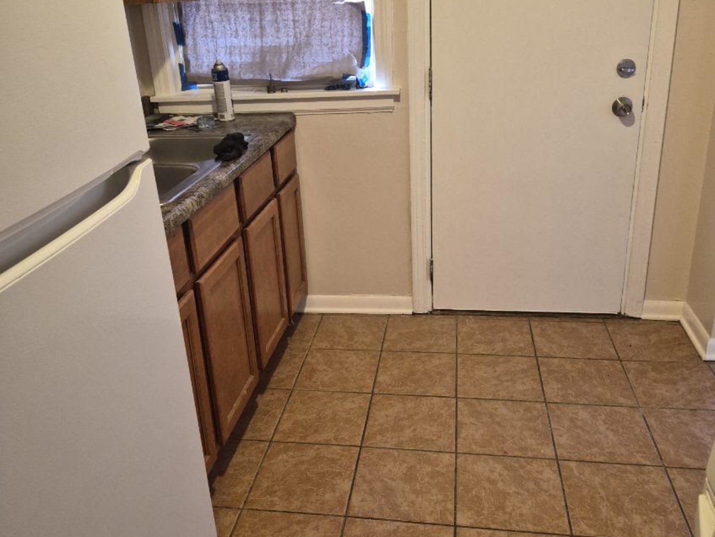 1031 Bellwood Avenue C Property Photo 7