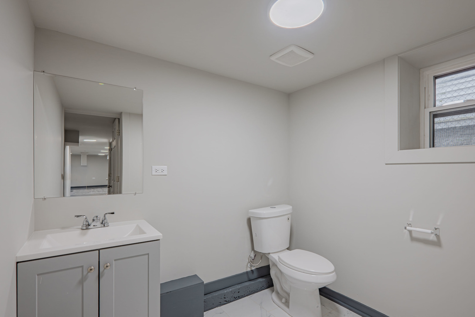 1218 N Parkside Avenue Property Photo 16