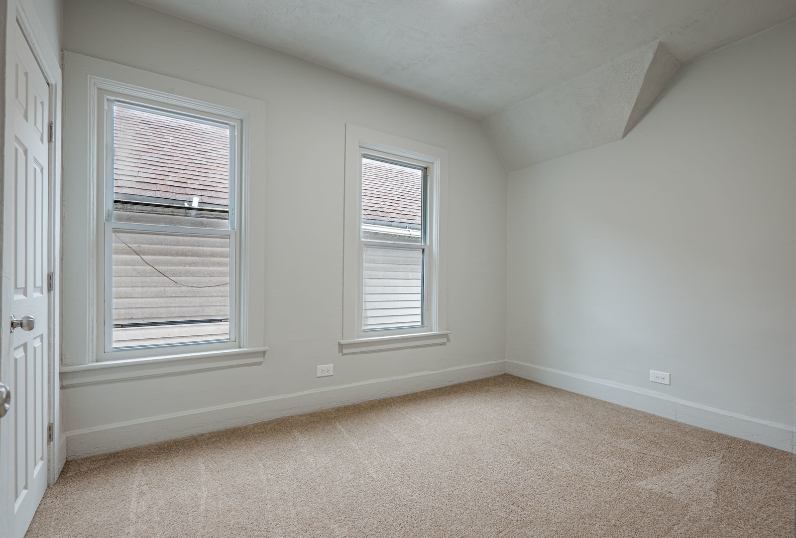1218 N Parkside Avenue Property Photo 25