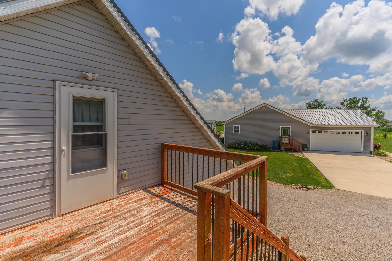9850 N 300 East Road Property Photo 41