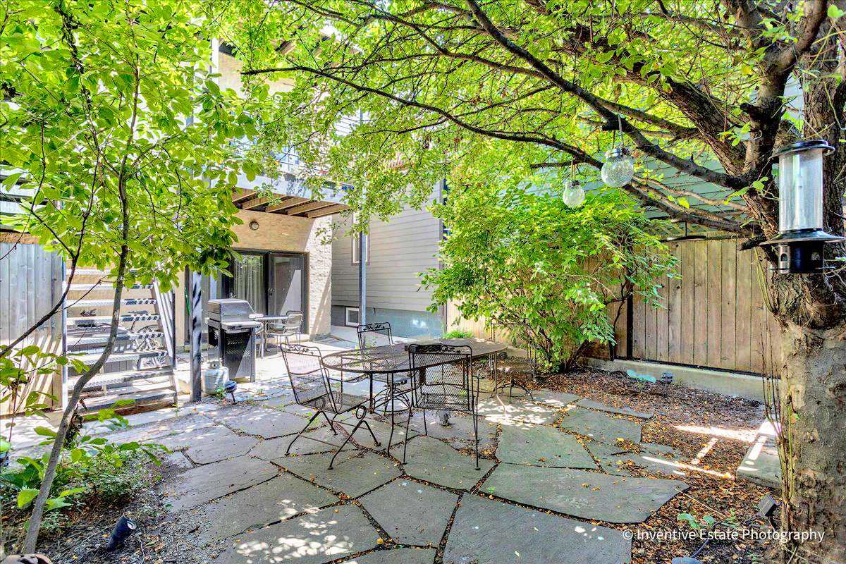 2147 N Talman Avenue 3 Property Photo 23